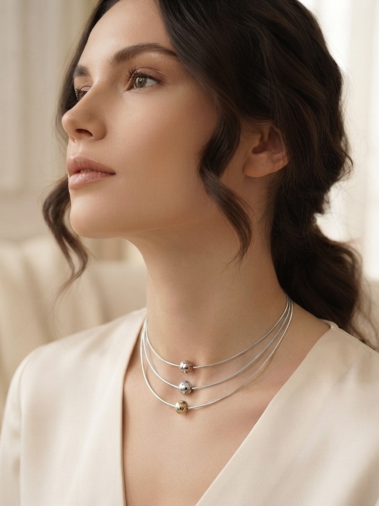 Lucente Silver Layered Hasli Necklace