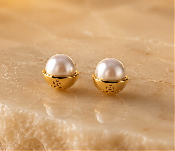 Royal Golden Cradle Pearl Studs Earrings