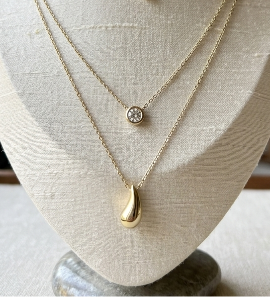 Goldfinch Dual Chain Pendant