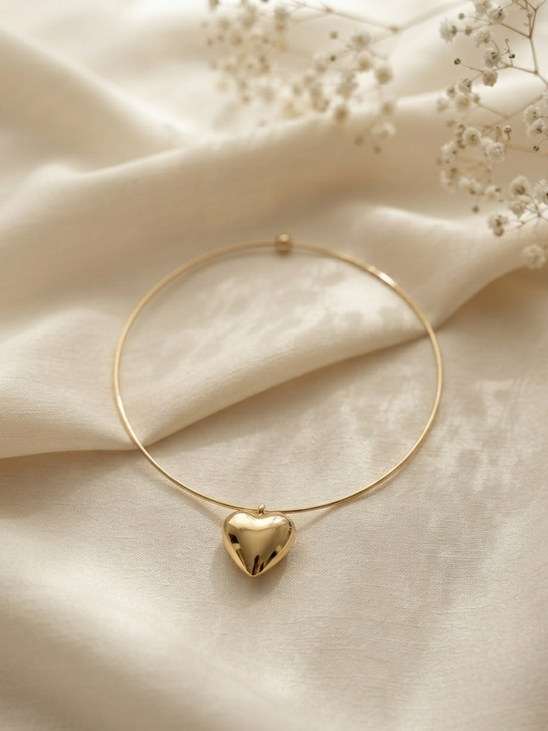 Aurelia Heart Hasli Necklace