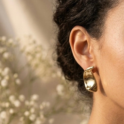 Crescent Glow Golden Curve Stud Earings