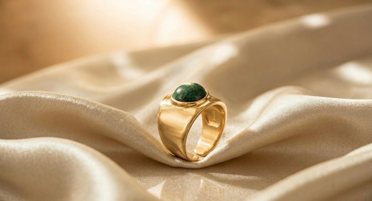 Keepsake Golden Emerald Ring