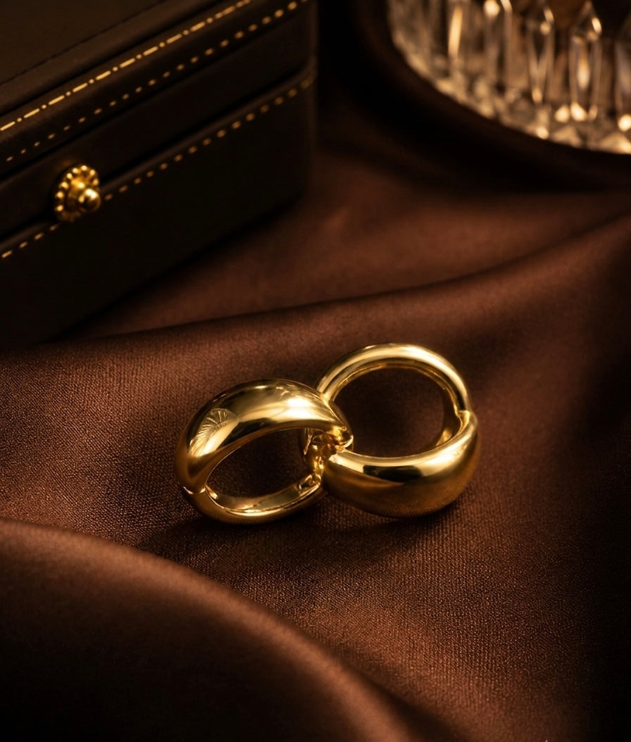 Sovereign Interlocked Gold Tone Statement Ring