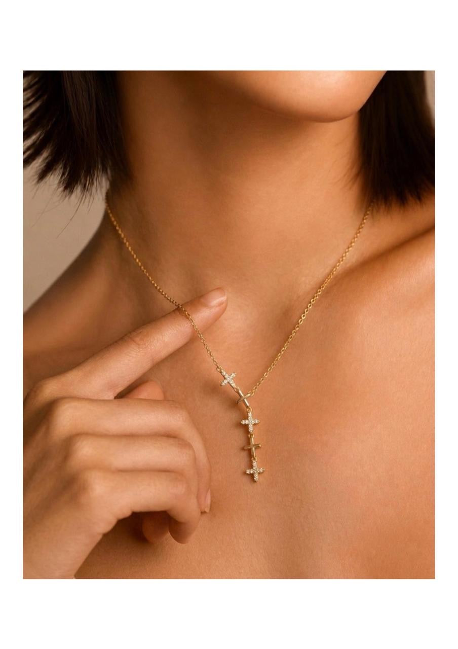 Skylark Golden Chain AD Pendant
