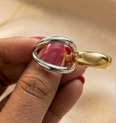 Sovereign Interlocked Dual Tone Statement Ring