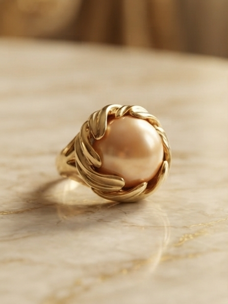 Imperial Lustrous Rose Pearl Golden Ring