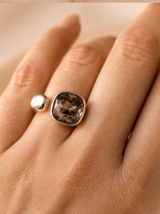 Royal Orb & Gem Silver Ring